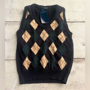 Brandy Melville, Black, green and cream argyle sweater vest.